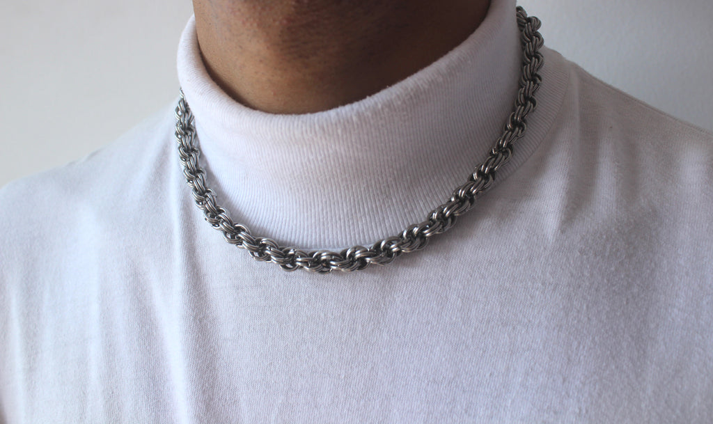 <transcy>Spiral Necklace</transcy>